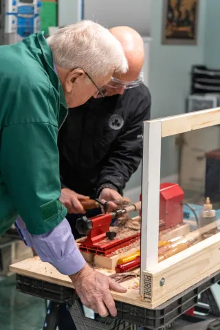 CT Woodturners work on a project 